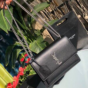 Meet your Posher, Leah